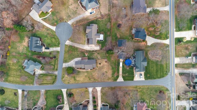 1808 Cameron Heights Circle, Denver, NC 28037