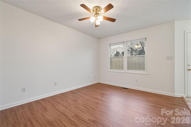 1808 Cameron Heights Circle, Denver, NC 28037