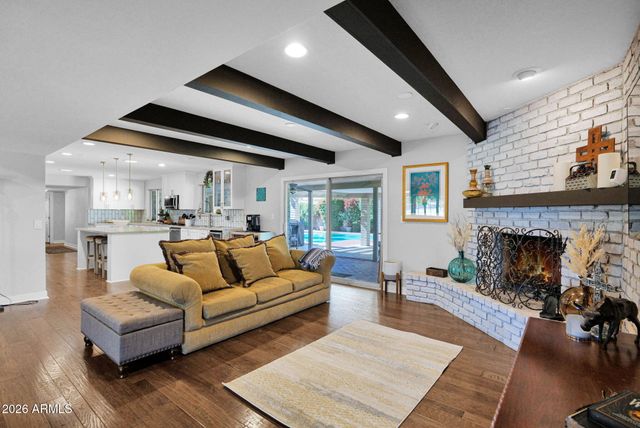 7502 N 10TH Street, Phoenix, AZ 85020