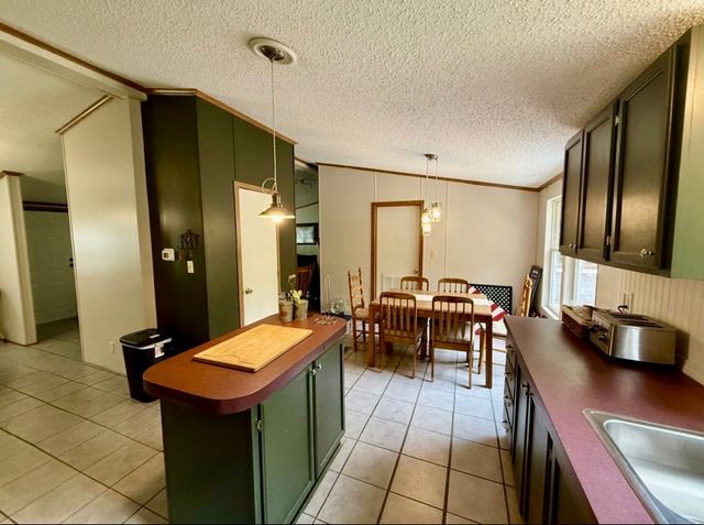 42 Paradise Hills Ln, Lebanon, TN 37090