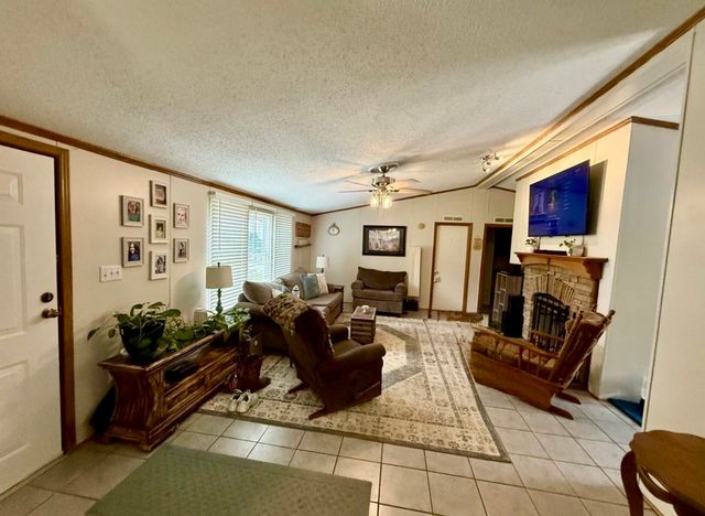 42 Paradise Hills Ln, Lebanon, TN 37090