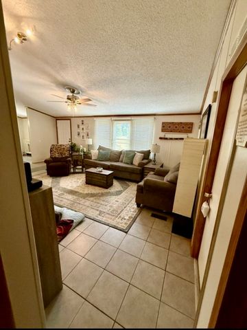 42 Paradise Hills Ln, Lebanon, TN 37090