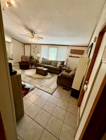 42 Paradise Hills Ln, Lebanon, TN 37090