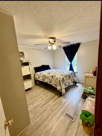 42 Paradise Hills Ln, Lebanon, TN 37090
