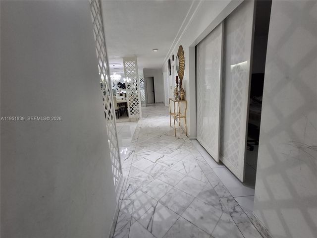 4511 Queen Palm Ln, Tamarac, FL 33319