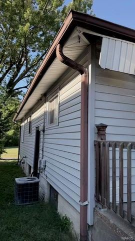8109 Allen Avenue, St Louis, MO 63114
