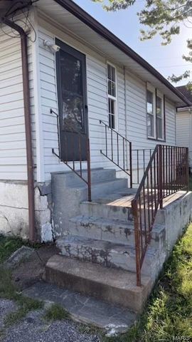8109 Allen Avenue, St Louis, MO 63114