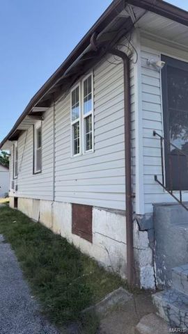 8109 Allen Avenue, St Louis, MO 63114