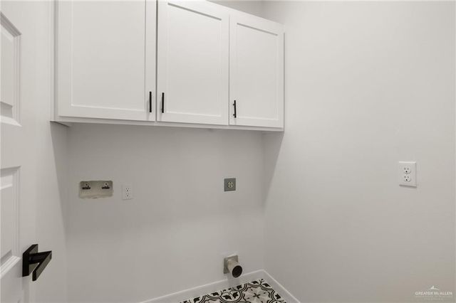 6108 N Rayo Del Sol Street, Edinburg, TX 78542