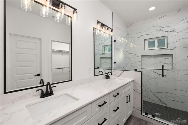 6108 N Rayo Del Sol Street, Edinburg, TX 78542