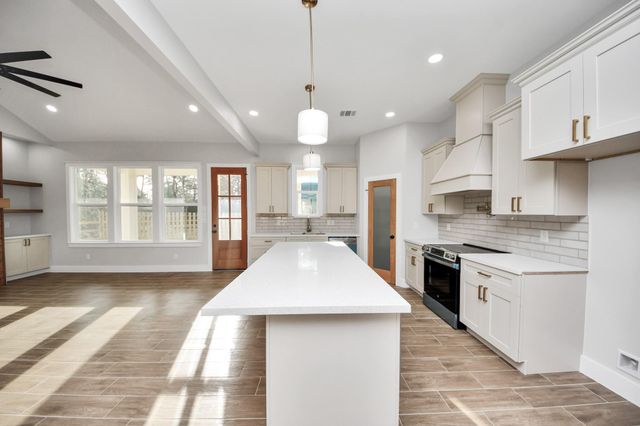 15248 Alchester Ln, Plantersville, TX 77363