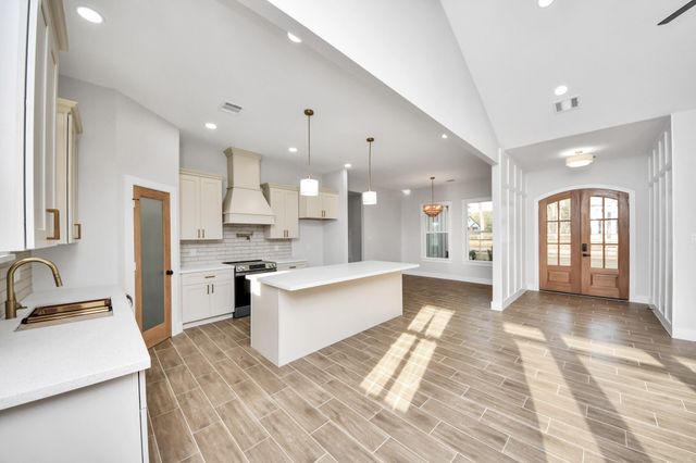 15248 Alchester Ln, Plantersville, TX 77363