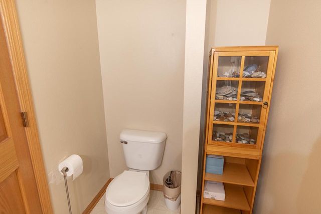 2425 11th PLACE #1002, Kenosha, WI 53140