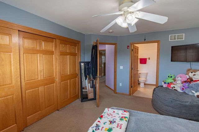 2425 11th PLACE #1002, Kenosha, WI 53140