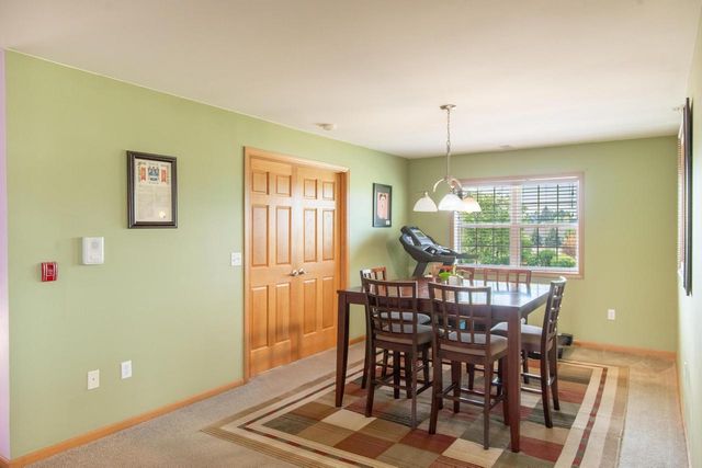 2425 11th PLACE #1002, Kenosha, WI 53140