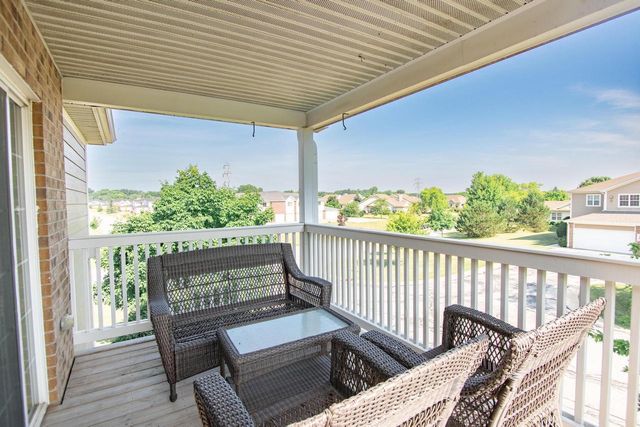 2425 11th PLACE #1002, Kenosha, WI 53140