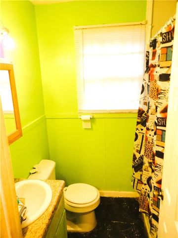 1858 Martin Place, Mobile, AL 36617