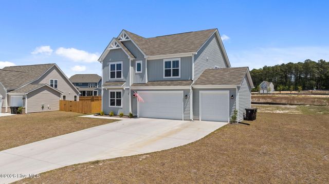 362 Summer Wind Way, Aberdeen, NC 28315
