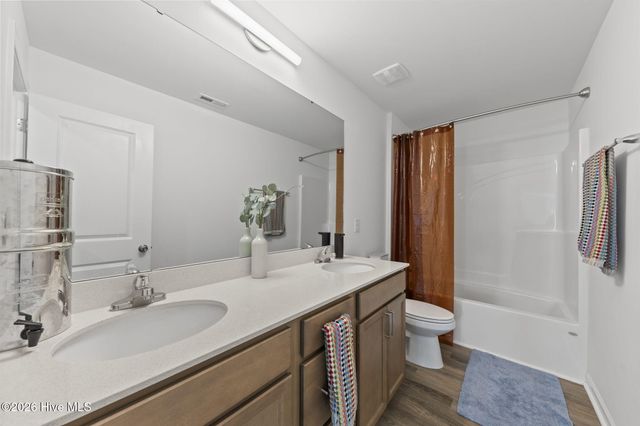 362 Summer Wind Way, Aberdeen, NC 28315