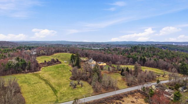117 New Boston Road, Bedford, NH 03110