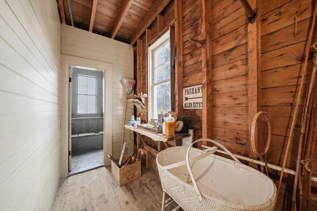 117 New Boston Road, Bedford, NH 03110