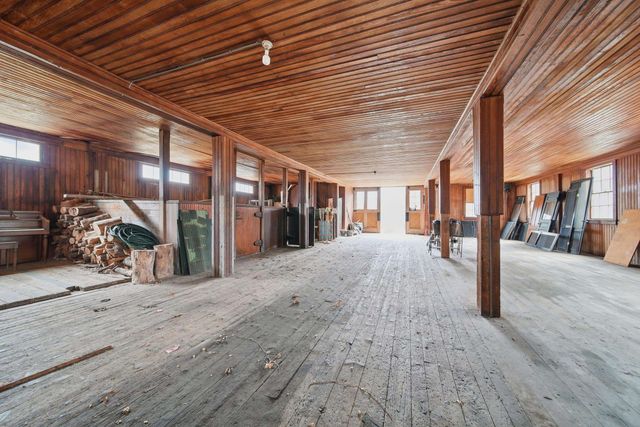 117 New Boston Road, Bedford, NH 03110