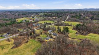 117 New Boston Road, Bedford, NH 03110