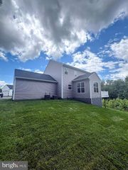 15210 LOST HORIZON LN, Fredericksburg, VA 22407