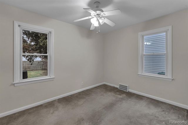 1133 Mill Street, Lincoln Park, MI 48146