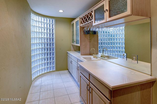 4209 S Emelita Drive, Green Valley, AZ 85622