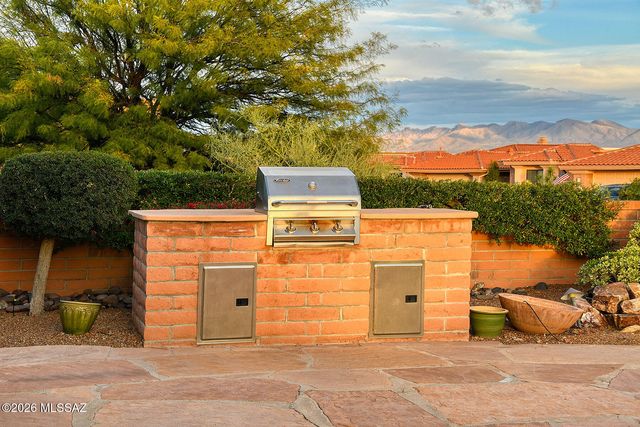 4209 S Emelita Drive, Green Valley, AZ 85622