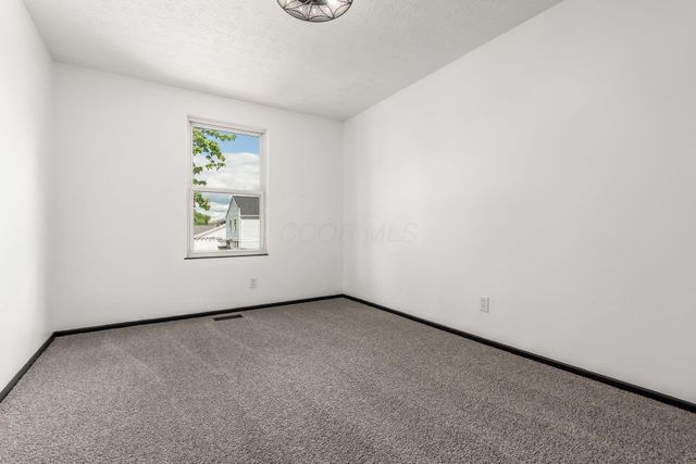 1137 Clement Drive, Columbus, OH 43085