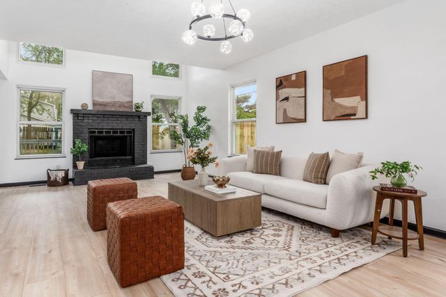 1137 Clement Drive, Columbus, OH 43085
