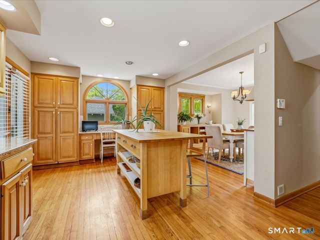 200 Alston Avenue, New Haven, CT 06515
