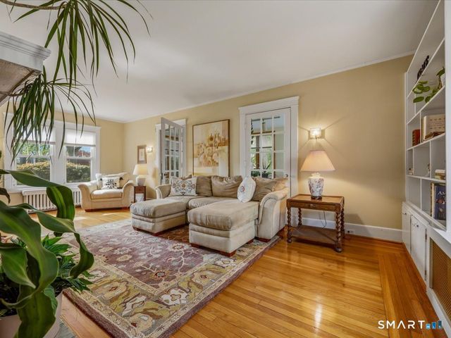 200 Alston Avenue, New Haven, CT 06515