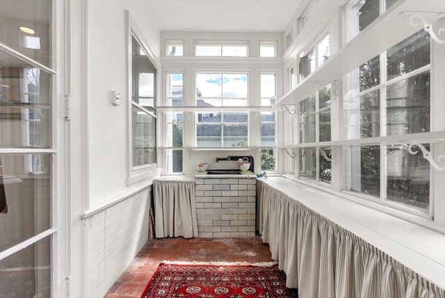 800 High St., Dedham, MA 02026