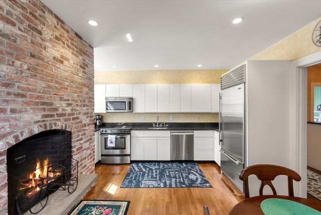 800 High St., Dedham, MA 02026