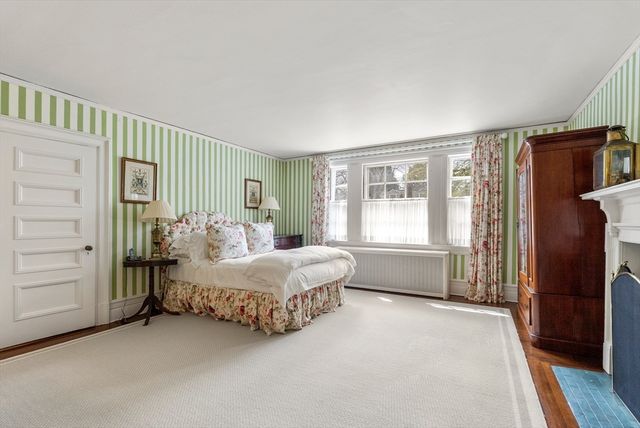 800 High St., Dedham, MA 02026