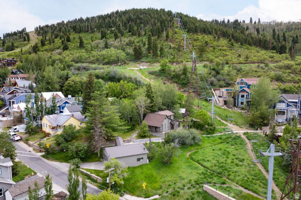 663 WOODSIDE AVE, Park City, UT 84060 — photo 3