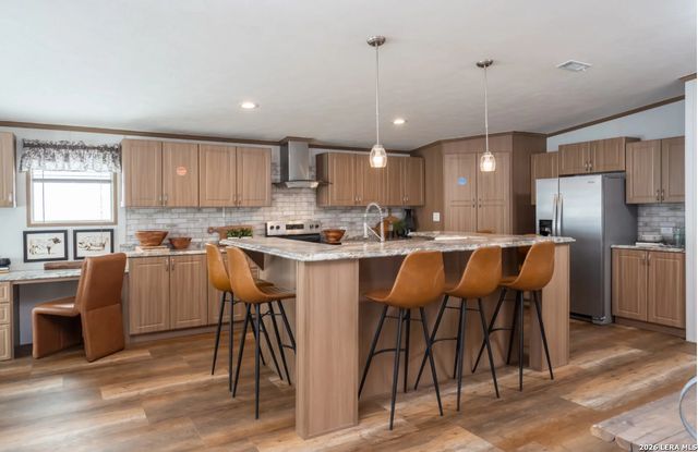 4908 WATERWOOD PASS DR, Elmendorf, TX 78112