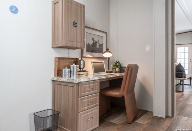 4908 WATERWOOD PASS DR, Elmendorf, TX 78112