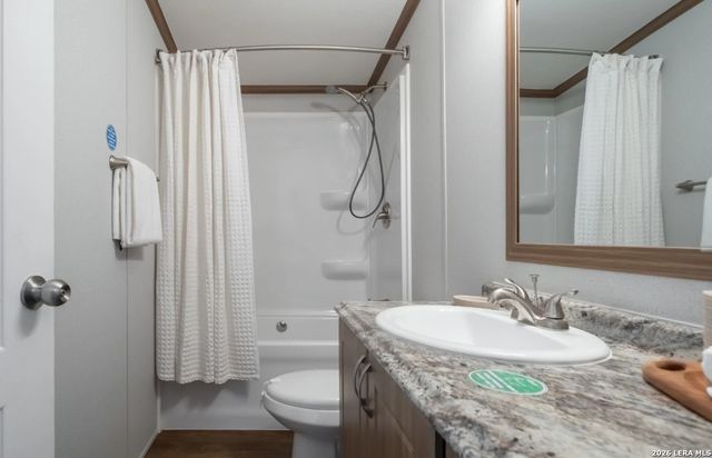 4908 WATERWOOD PASS DR, Elmendorf, TX 78112