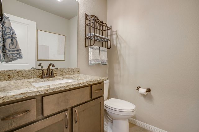 464 Pine Street, Burleson, TX 76028