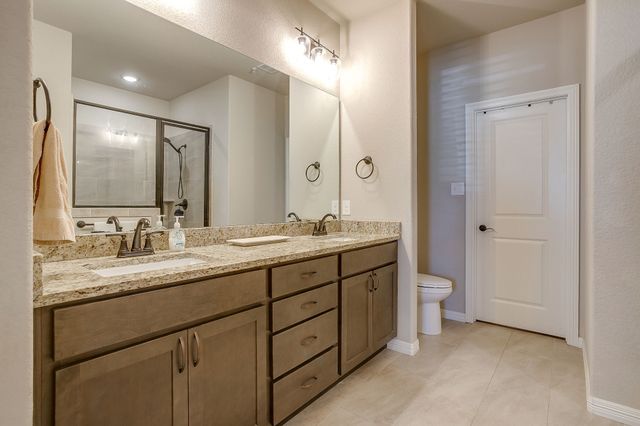 464 Pine Street, Burleson, TX 76028