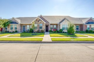464 Pine Street, Burleson, TX 76028