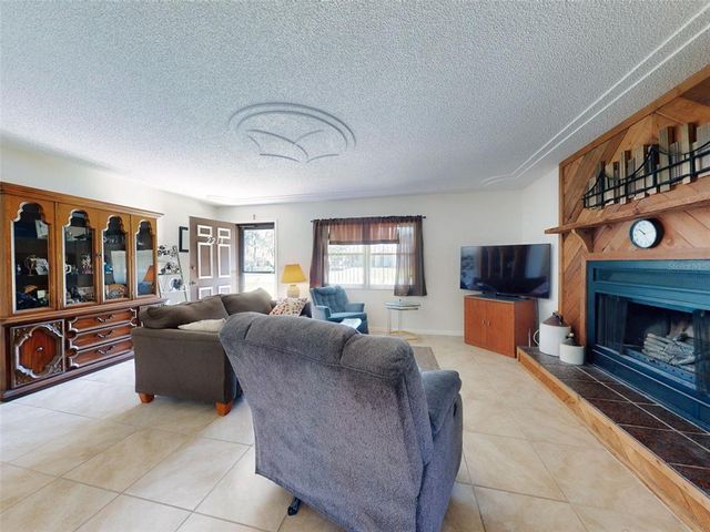 2218 ORANGE TREE DRIVE, Edgewater, FL 32141