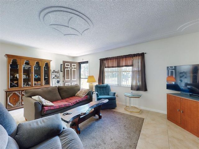 2218 ORANGE TREE DRIVE, Edgewater, FL 32141