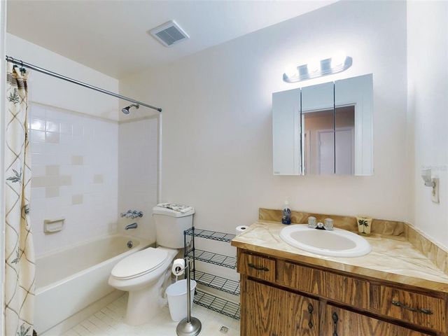 2218 ORANGE TREE DRIVE, Edgewater, FL 32141