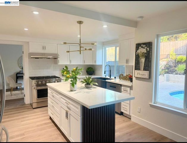 3208 Touriga Dr, Pleasanton, CA 94566