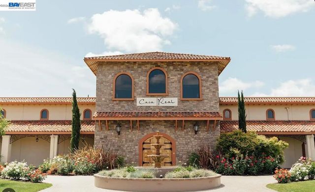 3208 Touriga Dr, Pleasanton, CA 94566
